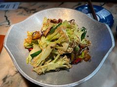 -桂满陇·手作小笼包&江南叫花鸡(中山公园店)