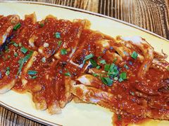 请老板吃鱿鱼-红尘酒肉小馆