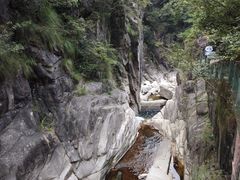 -鄣山大峡谷