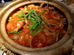 牛蛙牛蛙鸭舌煲-巴厘龙虾·榜首油焖大虾(音乐学院·沿江酒馆店)