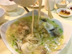 滑蛋海鲜脆生河粉-地茂馆