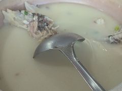 -天乐农家鱼头王(天目湖店)