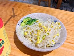 -红猪卤肉饭(大西洋美食城店)