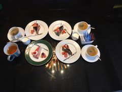 -广州汇华希尔顿逸林酒店