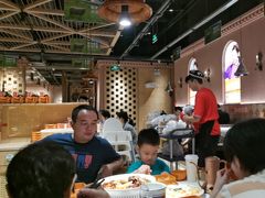 -谷丽麦馕新疆菜·清真(步步高梅溪新天地店)