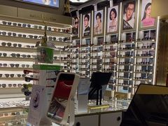 -宝岛眼镜·蔡司(赤峰路地铁站店)