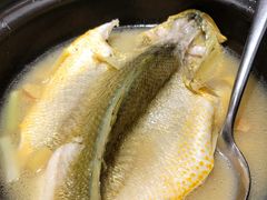 百秒黄花鱼-莆田餐厅PUTIEN(深圳湾万象城家宴店)