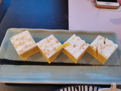 -花漫里日式餐厅(城东中骏店)