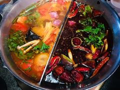 -湊湊火锅·茶憩(新中关购物中心店)