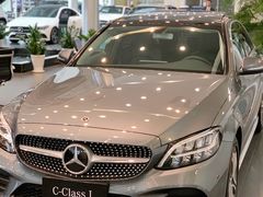 -天津波士信达奔驰4S店(卫津南路店)