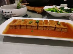 -老牌坊鲁菜名店(美莲广场店)
