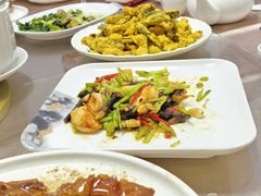 -鲤鱼塘农家山庄