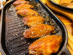 -老东镇啤酒屋海鲜加工·蒸汽海鲜·海鲜烧烤(台东店)