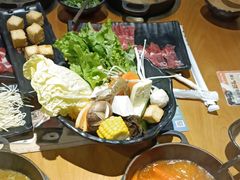 -呷哺呷哺 黄金牧场 (盛世天骄店)