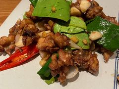 泰式柠檬香叶鸡-云海肴云南菜(正大广场店)