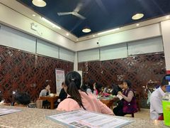 -黄师奶甜品店