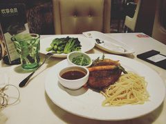 -绿茵阁(体育西分店)