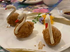 多瑙河香芋松子天鹅酥-玖尹-新派中式餐酒馆