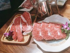 -明洞阿姨·韩式酱蟹烤肉·创意料理(三元桥店)