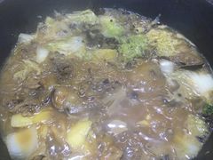 -粘豆包柴火铁锅炖