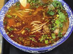 -陇上全荟兰州传统牛肉面(延吉路店)