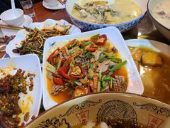 -川府宴语烤鱼川菜家常菜(梨园店)