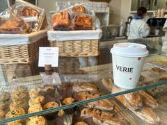 -VERIE BAKEHOUSE