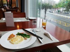 -汕尾巴黎半岛酒店