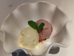 双球冰激凌-Oyster Talks 四度蚝法餐厅
