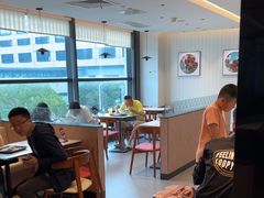 -康师傅私房牛肉面(申虹店)