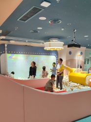 -奈尔宝家庭中心·亲子早教·派对餐厅(北京东坝万达店)