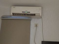 -柏曼酒店(合肥国购广场三里庵地铁店)