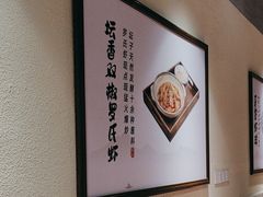 -罗霸蛮老岳阳大排档·鲜货烧烤·土吊子煨砂锅烧菜