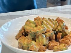 -梅飞酒家(名辉豪庭店)