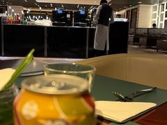 -云庭咖啡厅· 中航泊悦酒店(虹桥T2店)