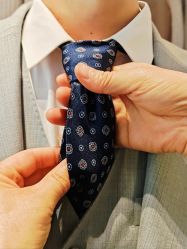 -ChenV西服礼服高级定制(市区养育巷店)