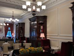 -Salon de Ville浦江汇(上海外滩华尔道夫酒店店)