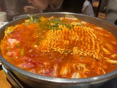 部队年糕澳洲肥牛火锅-花腰餐吧Bistro烧烤 傣味(传媒大学店)