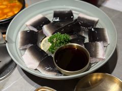 -草家酱蟹炭火烤肉店(珲春南路一店)