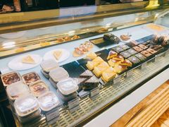 -MADO冰淇淋咖啡馆(淘金店)