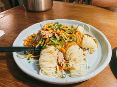 鸡丝凉面-江南里(环球港店)