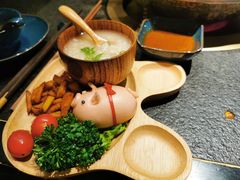 -湊湊火锅·茶憩(打浦桥日月光店)