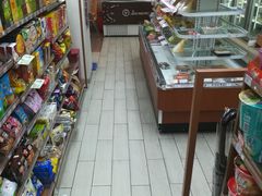 -全家便利店(孩儿巷店)