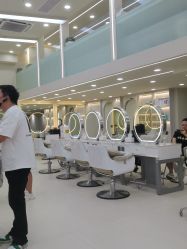 点击看大图 -十六番发型师事务所