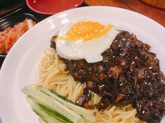 炸酱面-米屋石锅拌饭(师大店)