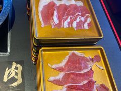 -牛武士寿喜烧·和牛火锅自助(全球首店)