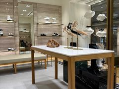 -STUART WEITZMAN(静安嘉里中心店)