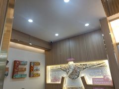 -霸王茶姬(五一路店)