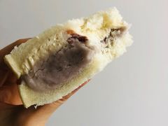 -沁屋面包店(人民东路店)