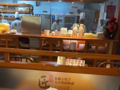 -东方饺子王精致餐厅(东盛路店)
